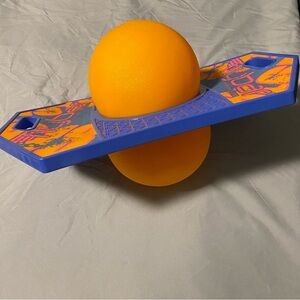 Flybar Pogo Trick Board - Orange and Blue